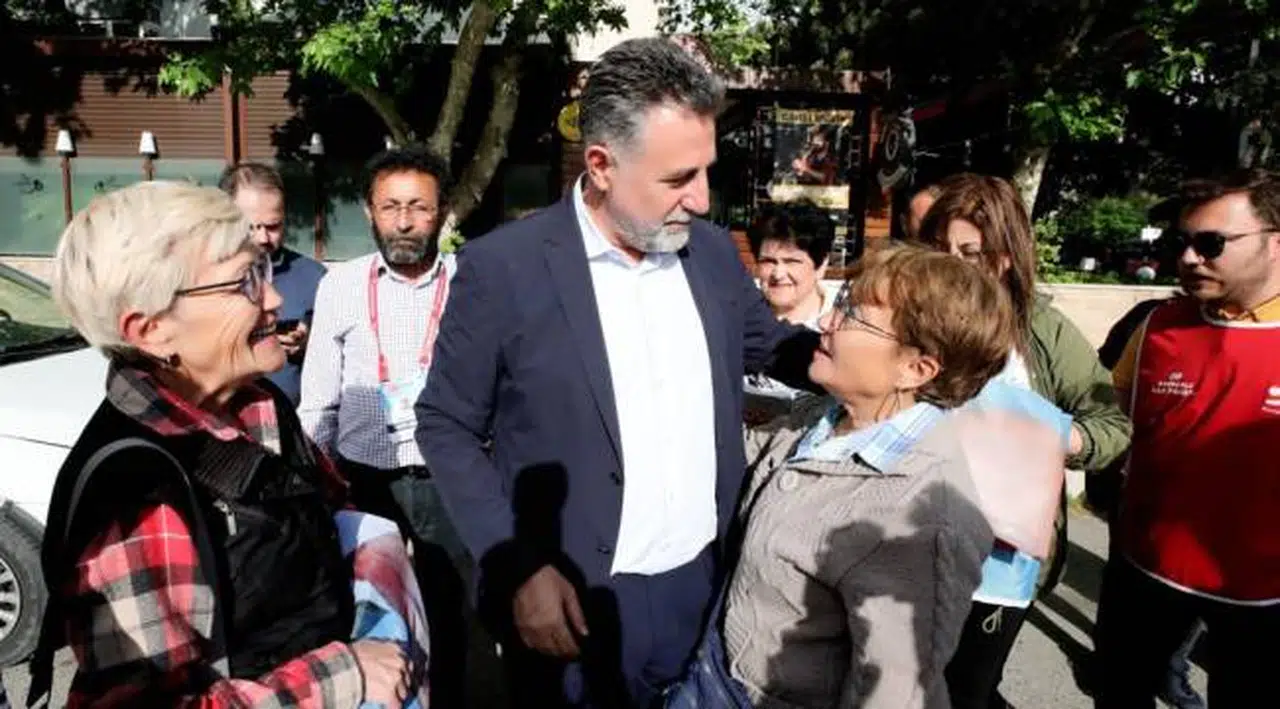 Bayraklı’da sandık seferberliği