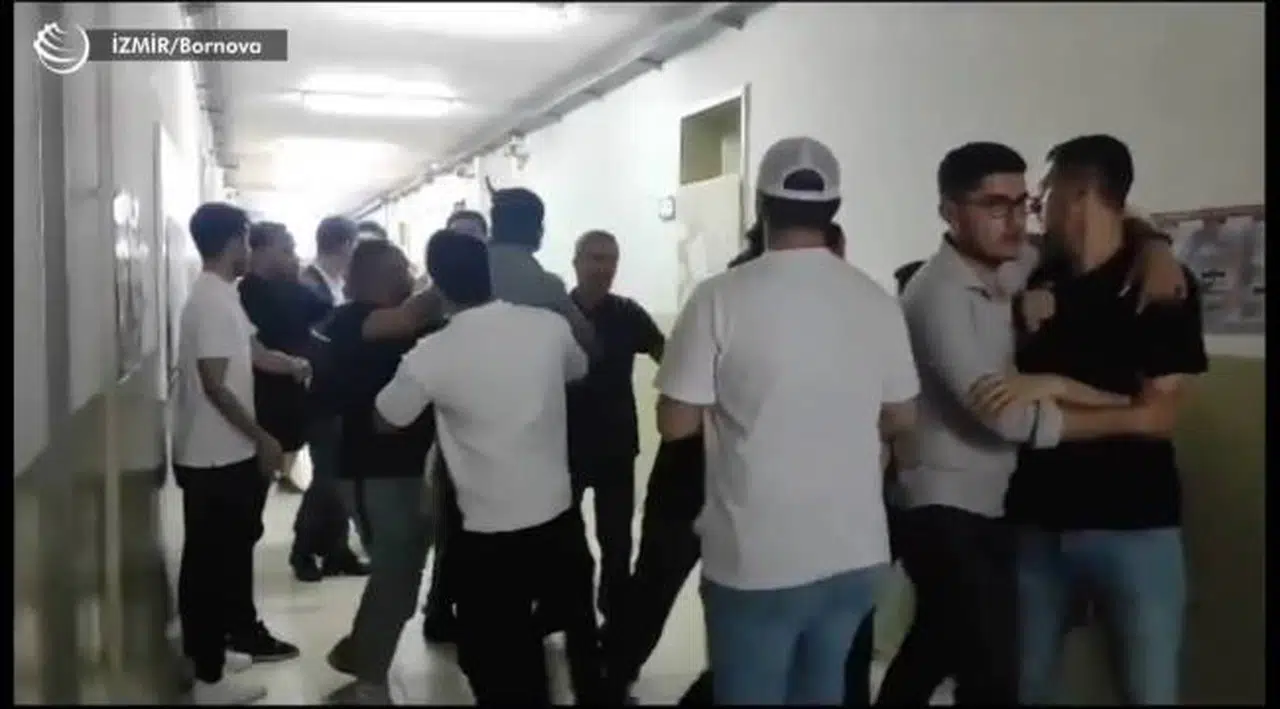 CHP'li Cem Arıkan'a saldırdılar