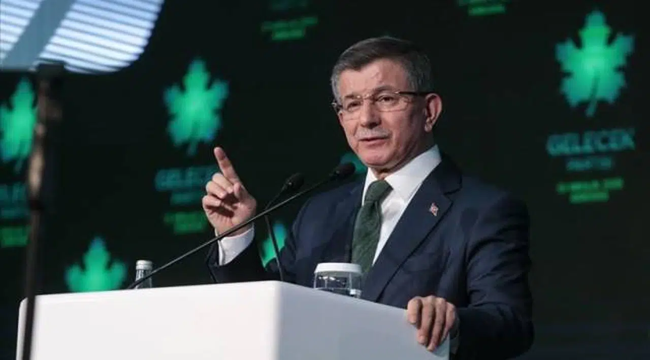 Davutoğlu: Kılıçdaroğlu talep ederse Cumhurbaşkanı Yardımcılığı adaylığını bırakırım