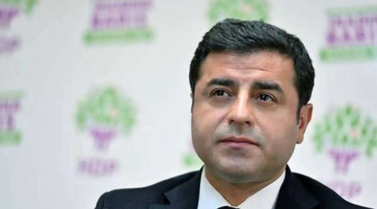 Demirtaş sessizliğini bozdu: Türkiye'de artık siyaset değil 'tüccarlık' yapılıyor
