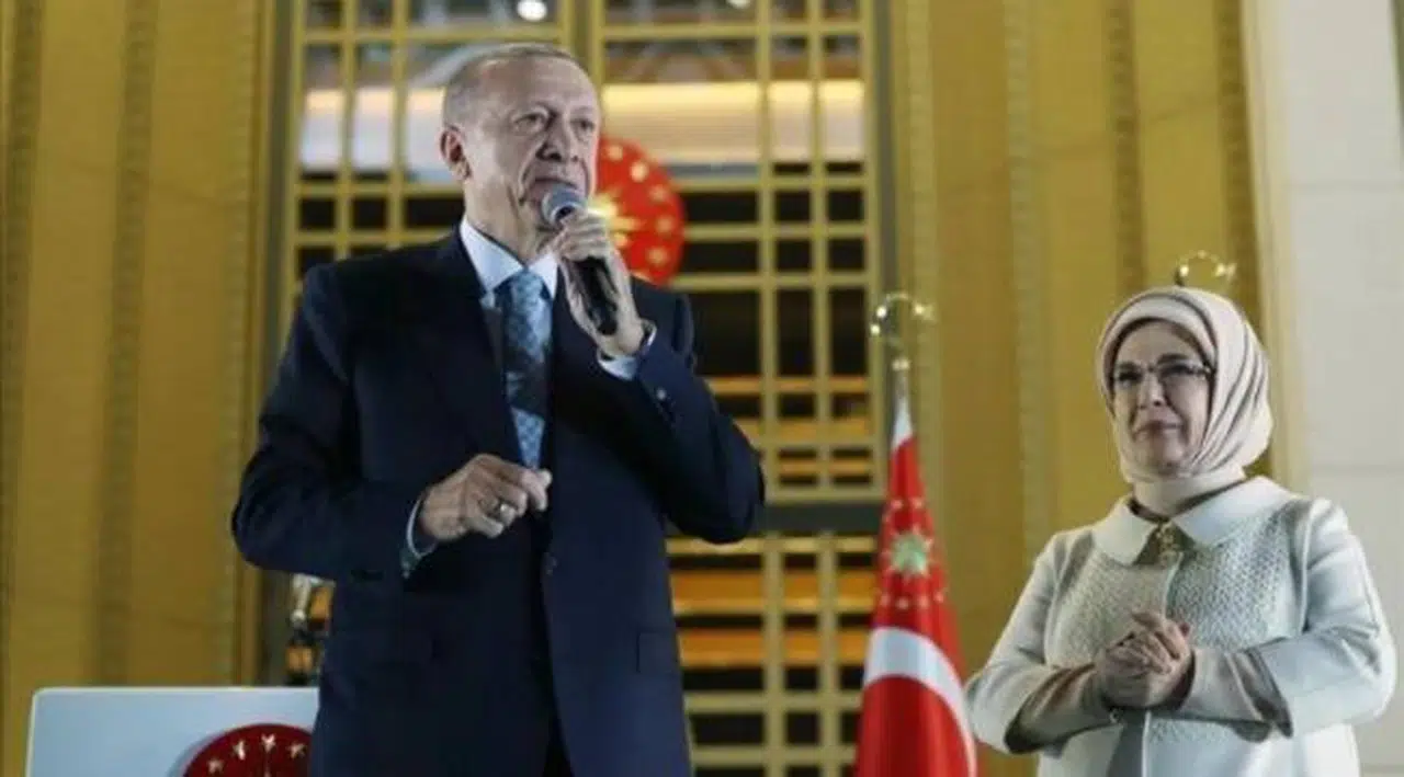 Erdoğan 'balkon konuşması' gerçekleştirdi: 'Kimseye kırgın, öfkeli değiliz'