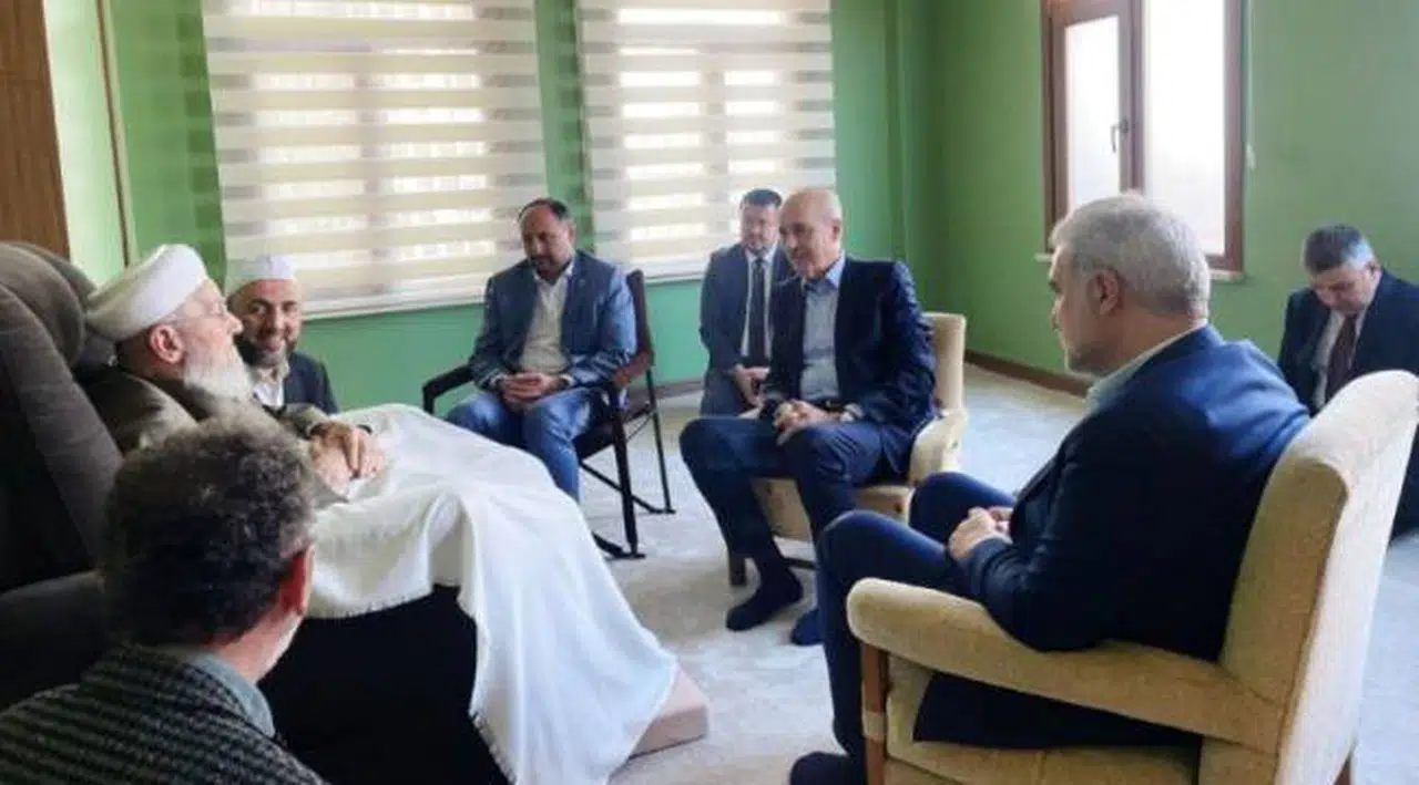 Numan Kurtulmuş'tan İsmailağa Cemaati'ne ziyaret