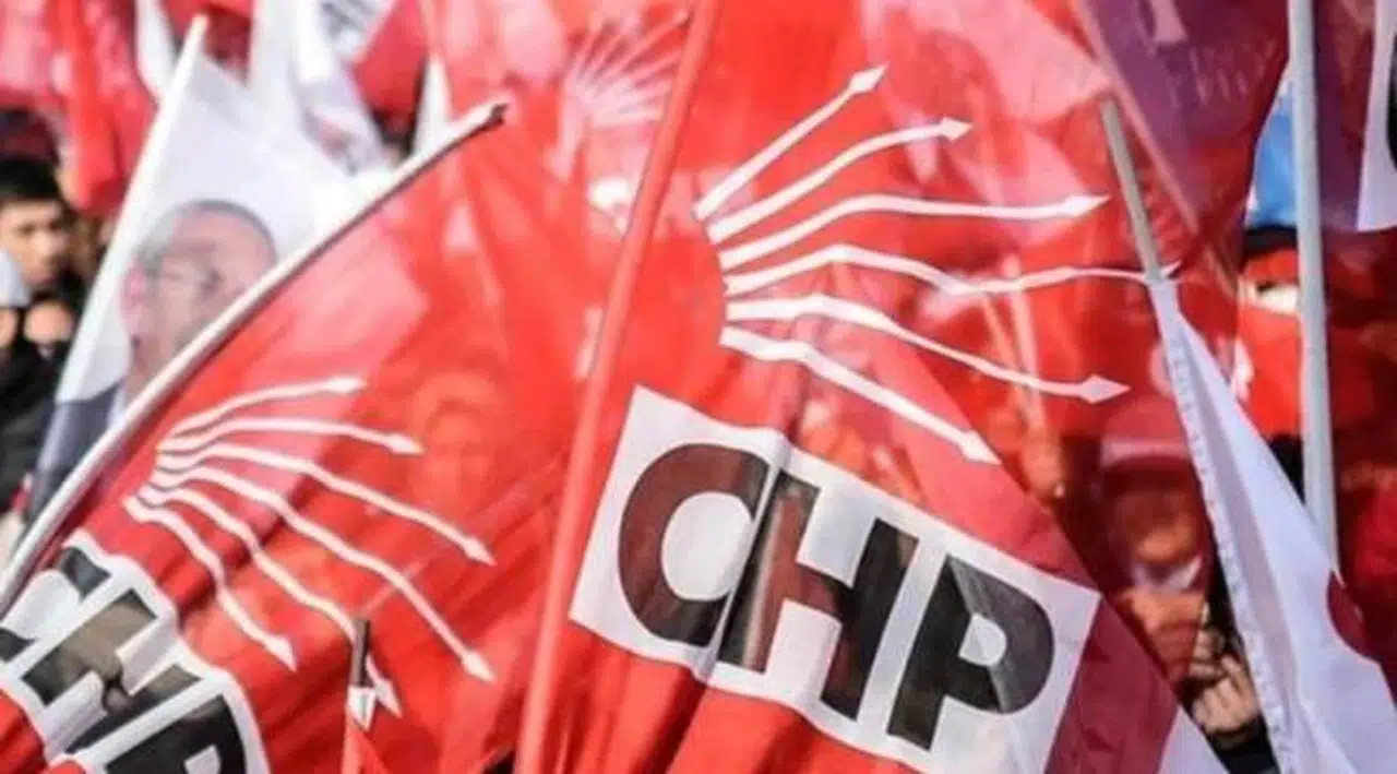 '24 il başkanı istifa etti' iddiasına CHP'den yalanlama