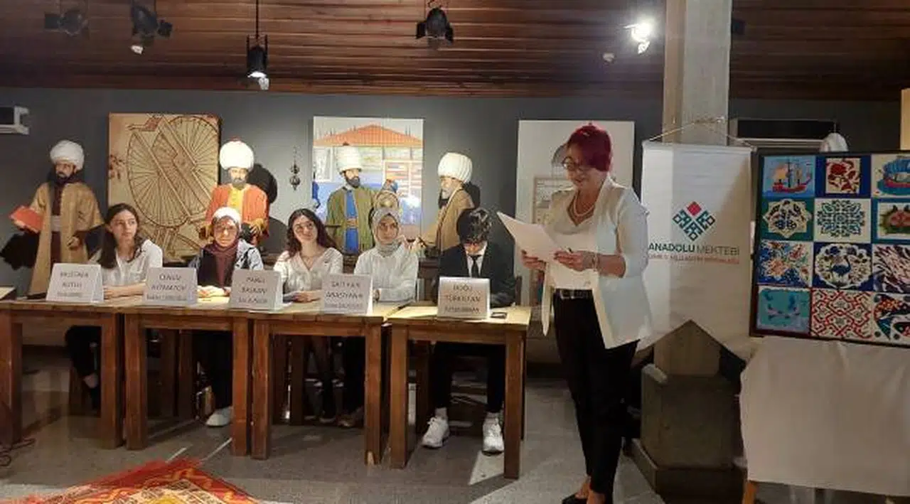 Anadolu Mektebi Yazar Okumaları “Kültürümüzün Mihenk Taşları” Programı Cumhuriyet Eğitim Müzesinde Gerçekleştirildi