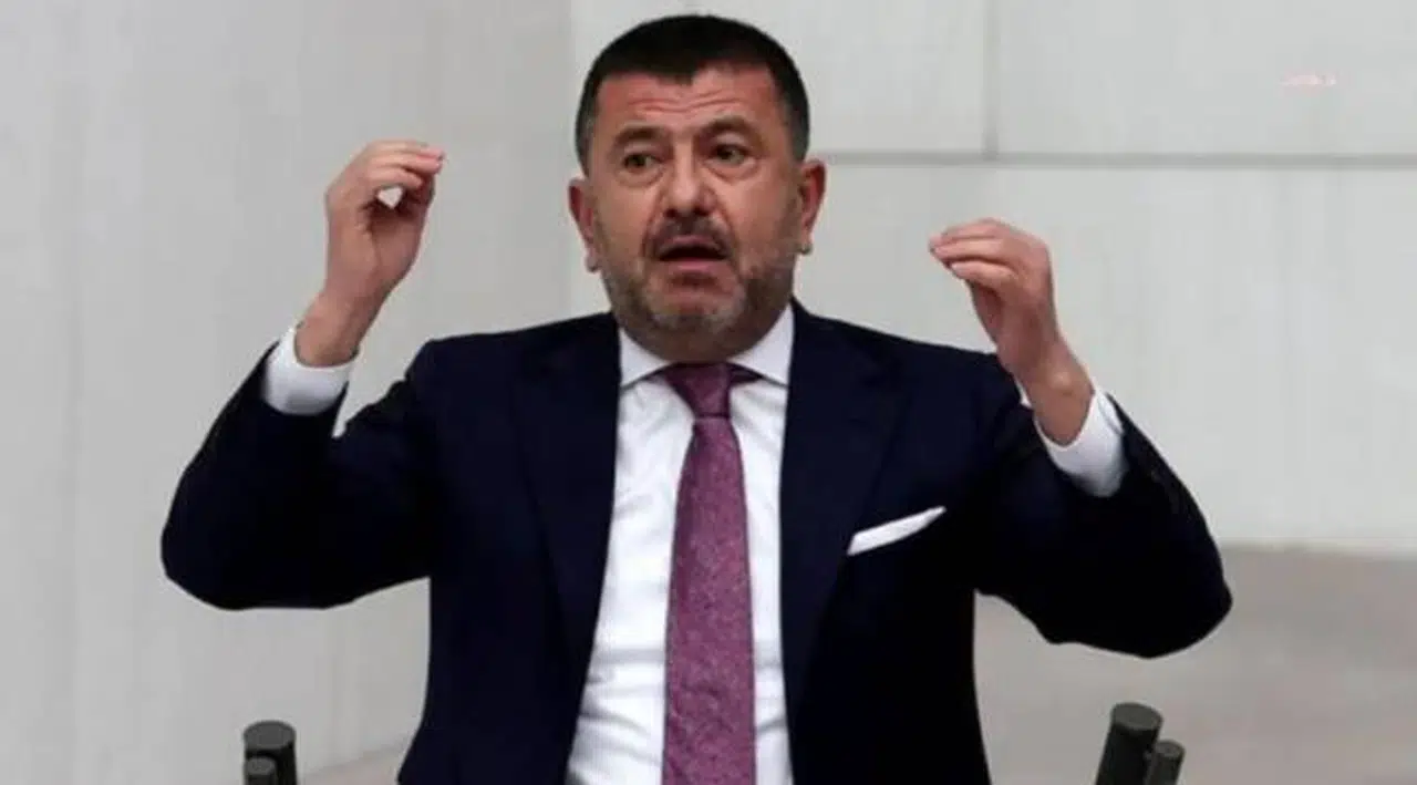 VELİ AĞBABA'DAN ALİ ERBAŞ'A LÜKS MAKAM ARACI ELEŞTİRİSİ: "BU ARACIN GÜNLÜK KİRASI 25 BİN LİRA. İNSANDA VİCDAN OLUR, AHLAK OLUR"