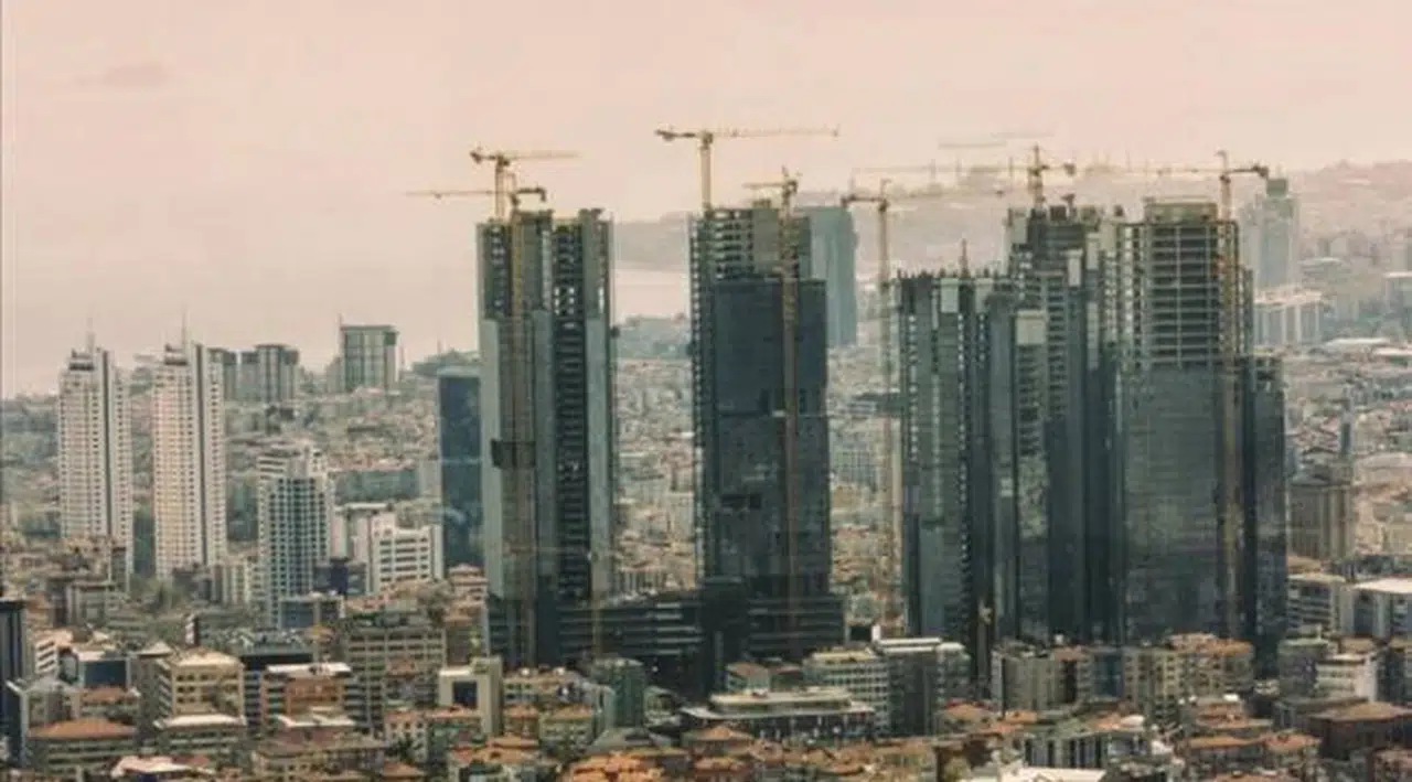 'İstanbul'da 207 bin riskli bina var, yüzde 40'ı üç ilçede'