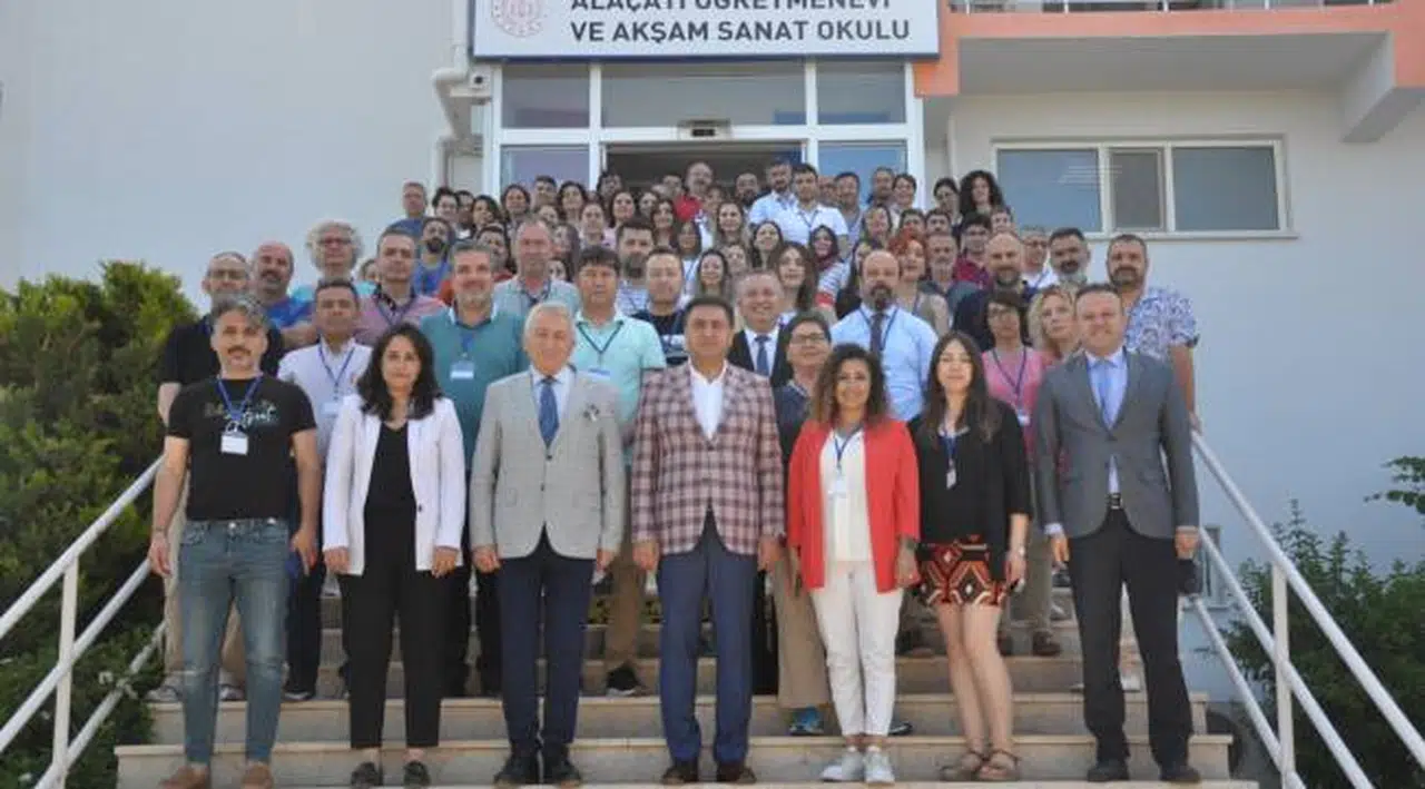 İzmir İl Milli Eğitim Müdürlüğü Erasmus+ Mesleki Eğitim Akreditasyon Çalıştayı Düzenledi