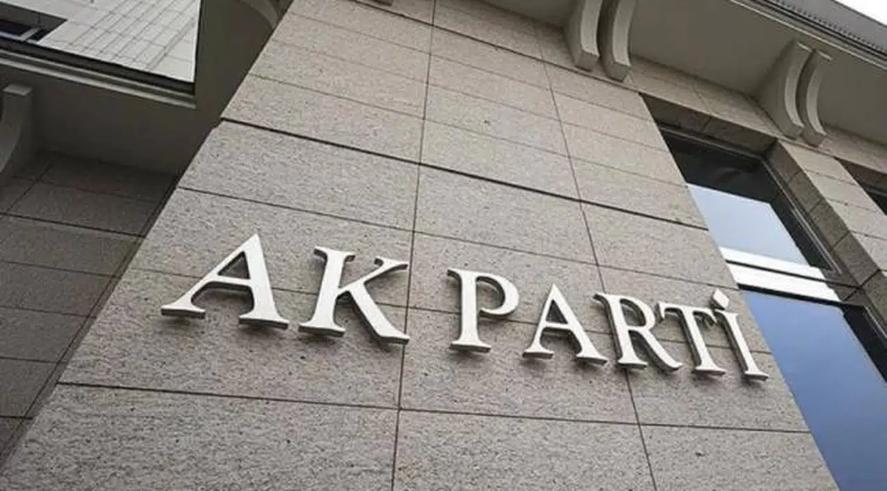 AKP'de 2 il başkanlığına atama