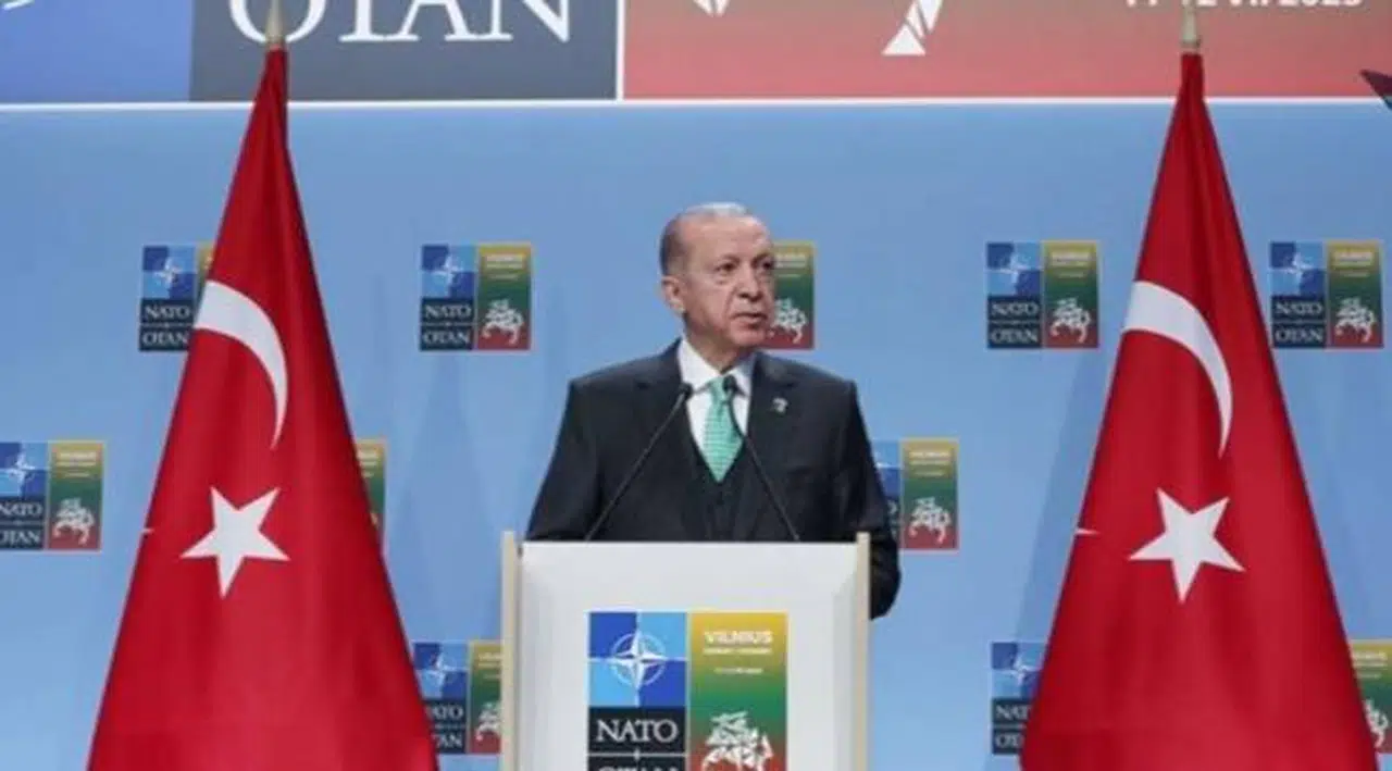 Erdoğan: İsveç terörle mücadele konusunda yol haritası sunacak