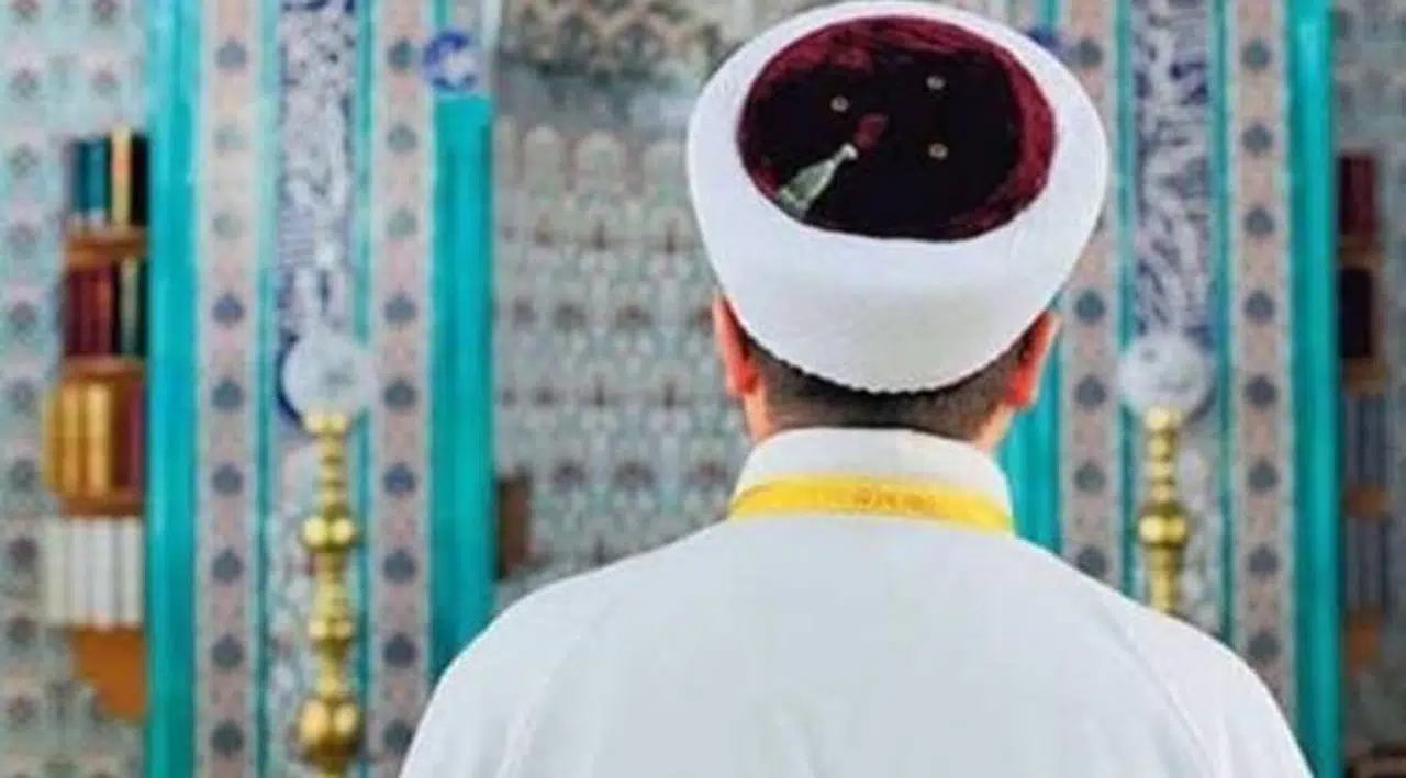 Diyanet imamlar arasında tiyatro yarışması düzenliyor: Rahleden sahneye