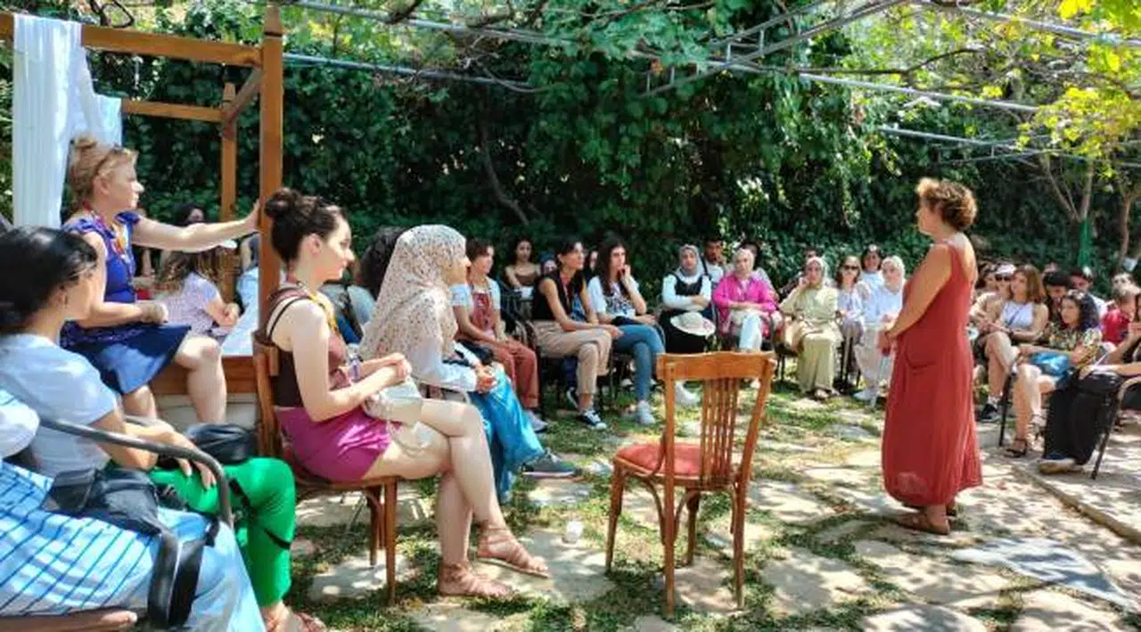 KAHEV bursiyerleri sanat ve sağlıklı yaşamla buluşuyor