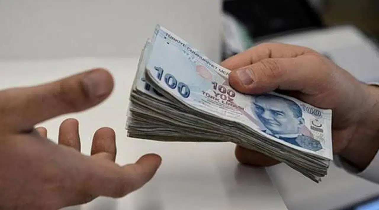 Kamu emekçisine zam süreci: Memur-Sen'den yüzde 70 zam talebi