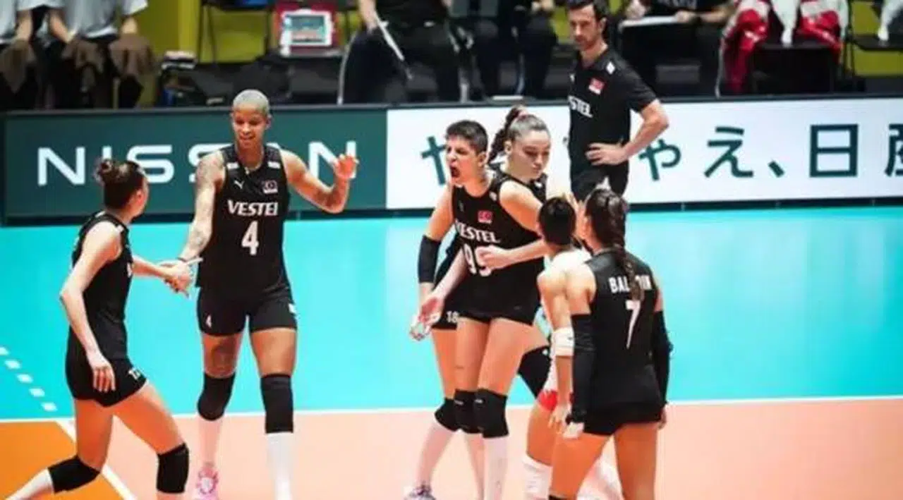 A Milli Kadın Voleybol Takımı Japonya'yı yenerek 6'da 6 yaptı, Olimpiyat vizesini aldı