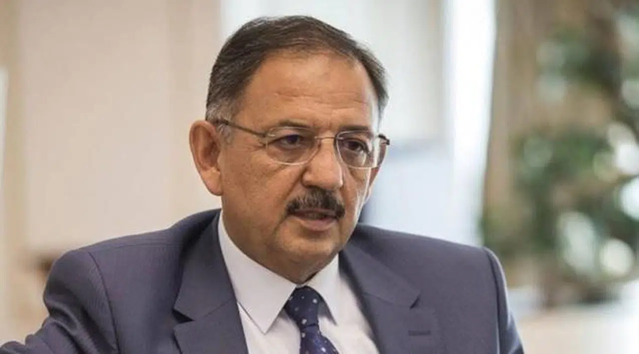 Çevre, Şehircilik ve İklim Değişikliği Bakanı Mehmet Özhaseki Görevini Bıraktı