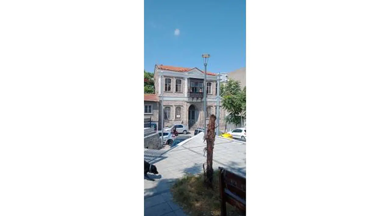 Kocabaş'tan tarihi mirasta "fuhuş" iddiası
