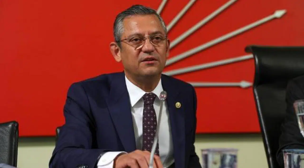 Özgür Özel: Sadullah Ergin'in ismini gördüm, 'İnşallah isim benzerliğidir' dedim
