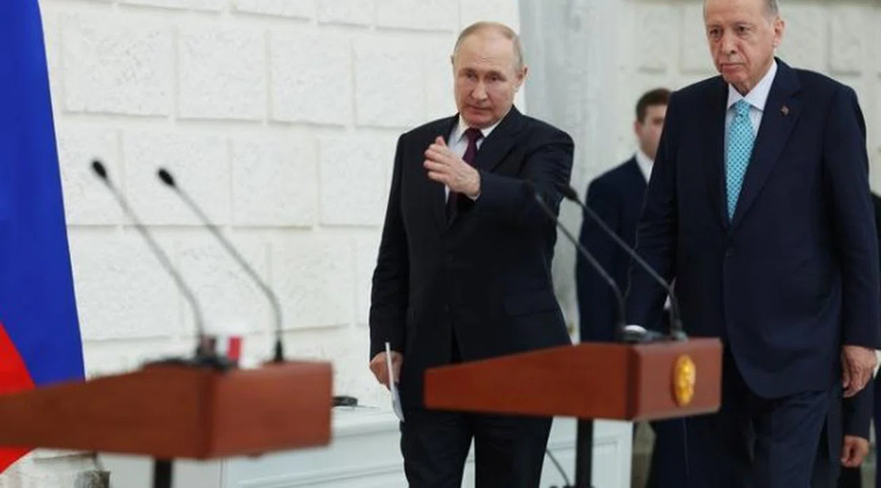 Putin'den, Cumhurbaşkanı Erdoğan'a anlamlı hediye
