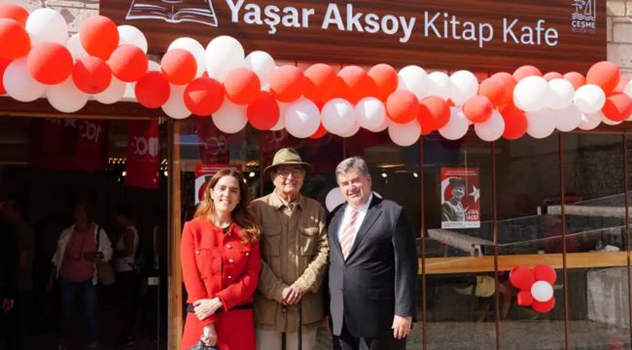 Çeşme, Cumhuriyet’in 100. Yaşını Coşkuyla Kutluyor!