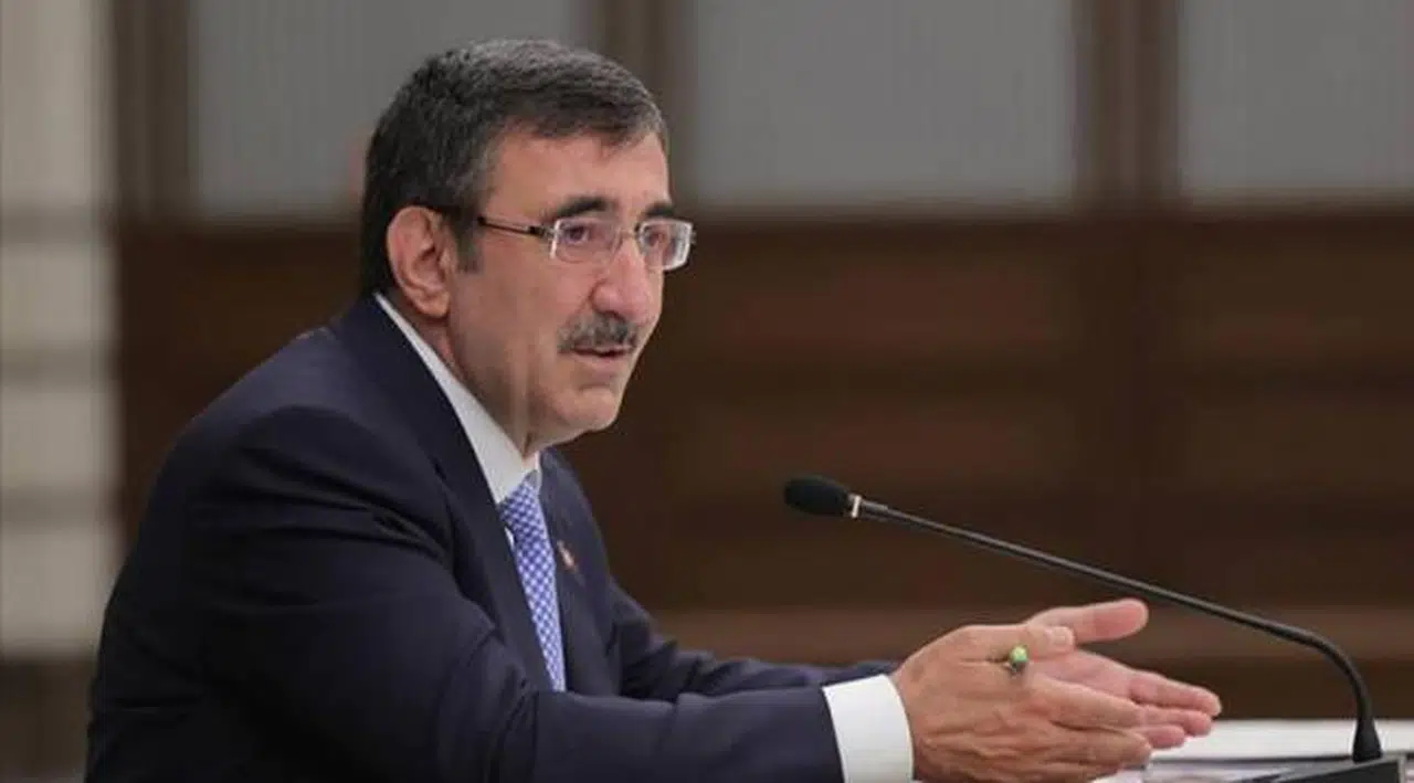 Cevdet Yılmaz, tek haneli enflasyon için tarih verdi