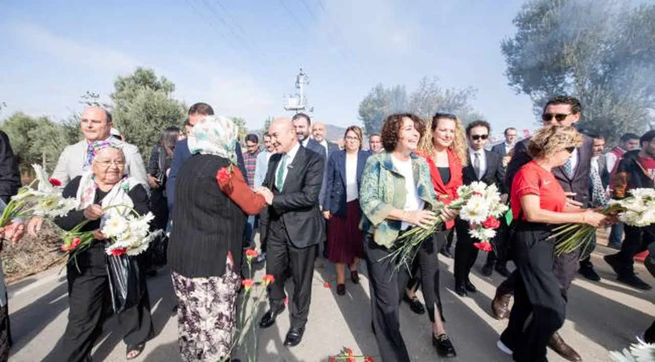 Cumhuriyet’in kalesi 100. Yıl Bayındır Süt İşleme Fabrikası kapılarını açtı