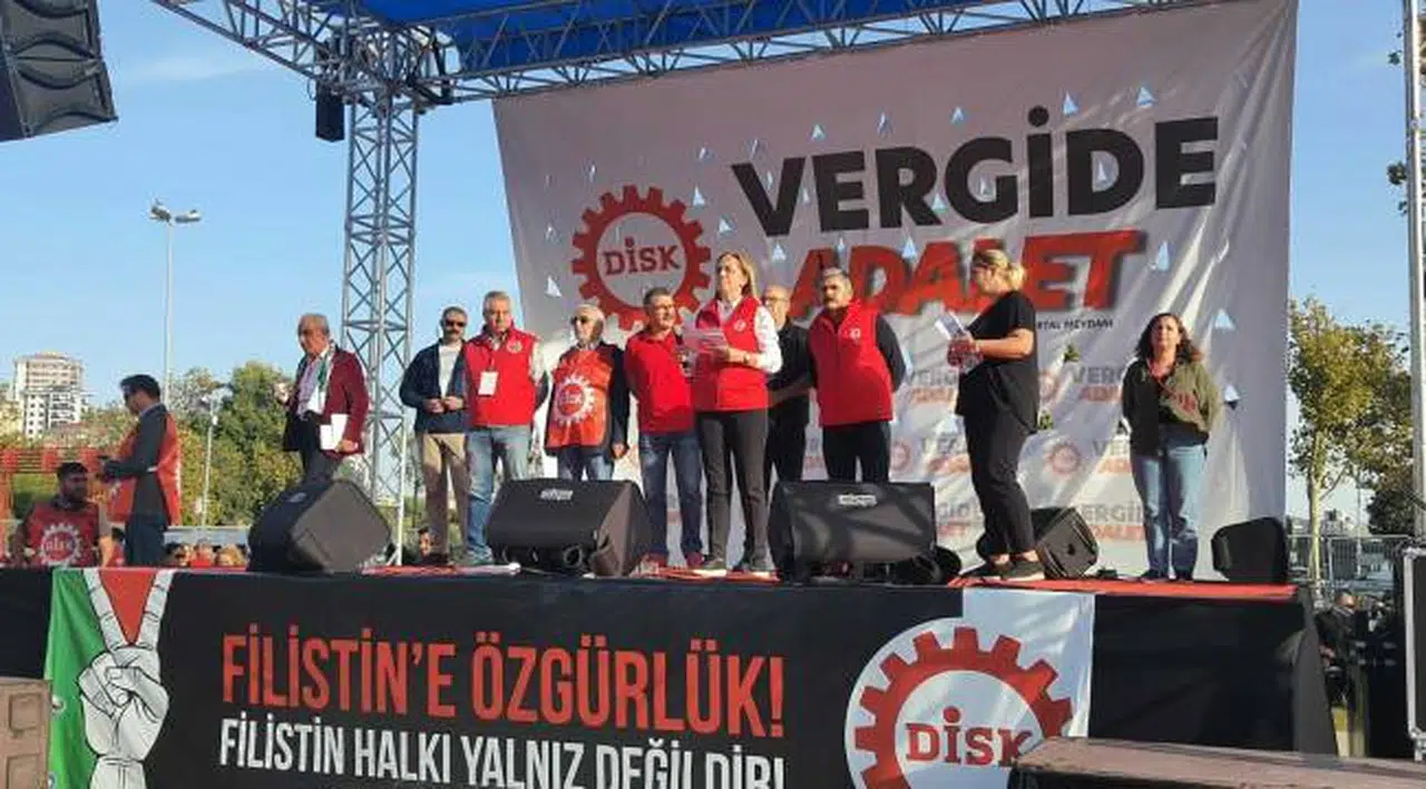 Disk Genel Başkanı Arzu Çerkezoğlu: "Adaletsiz bir vergi sistemiyle kaşıkla verdiklerini kepçeyle geri alıyorlar”