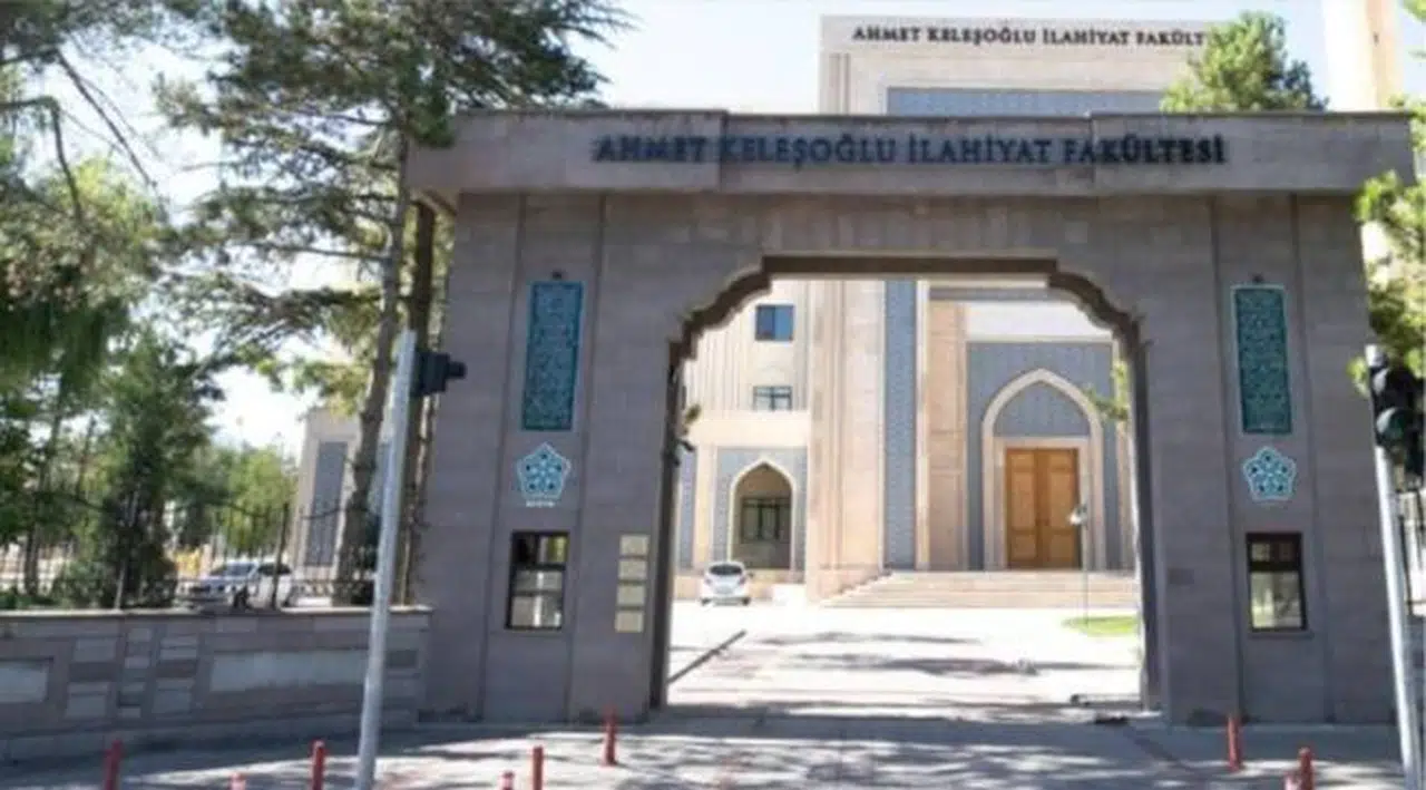 İlahiyatçı profesör dekanlık binasında vuruldu: Aynı bölümdeki profesöre gözaltı