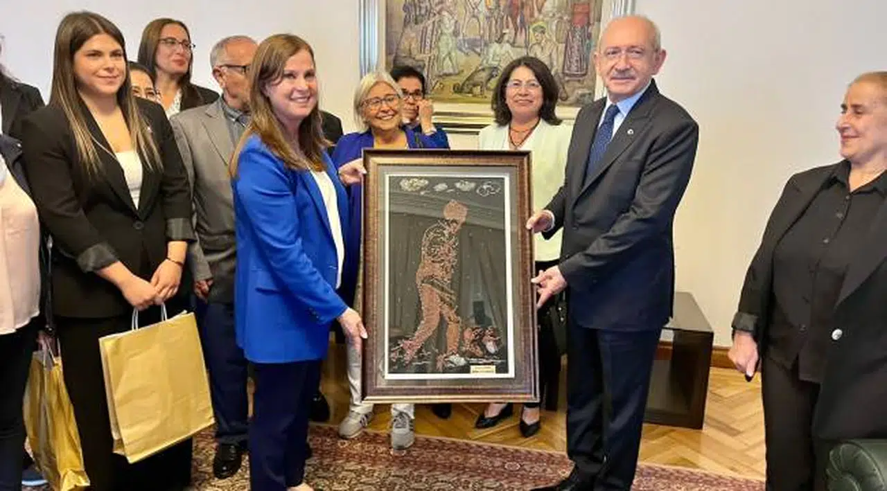 Kılıçdaroğlu'ndan Balçova'ya tam not