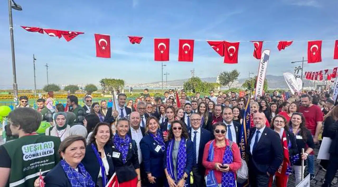 Rotaryenler, Cumhuriyeti 100. yıl haftası ile kutladı