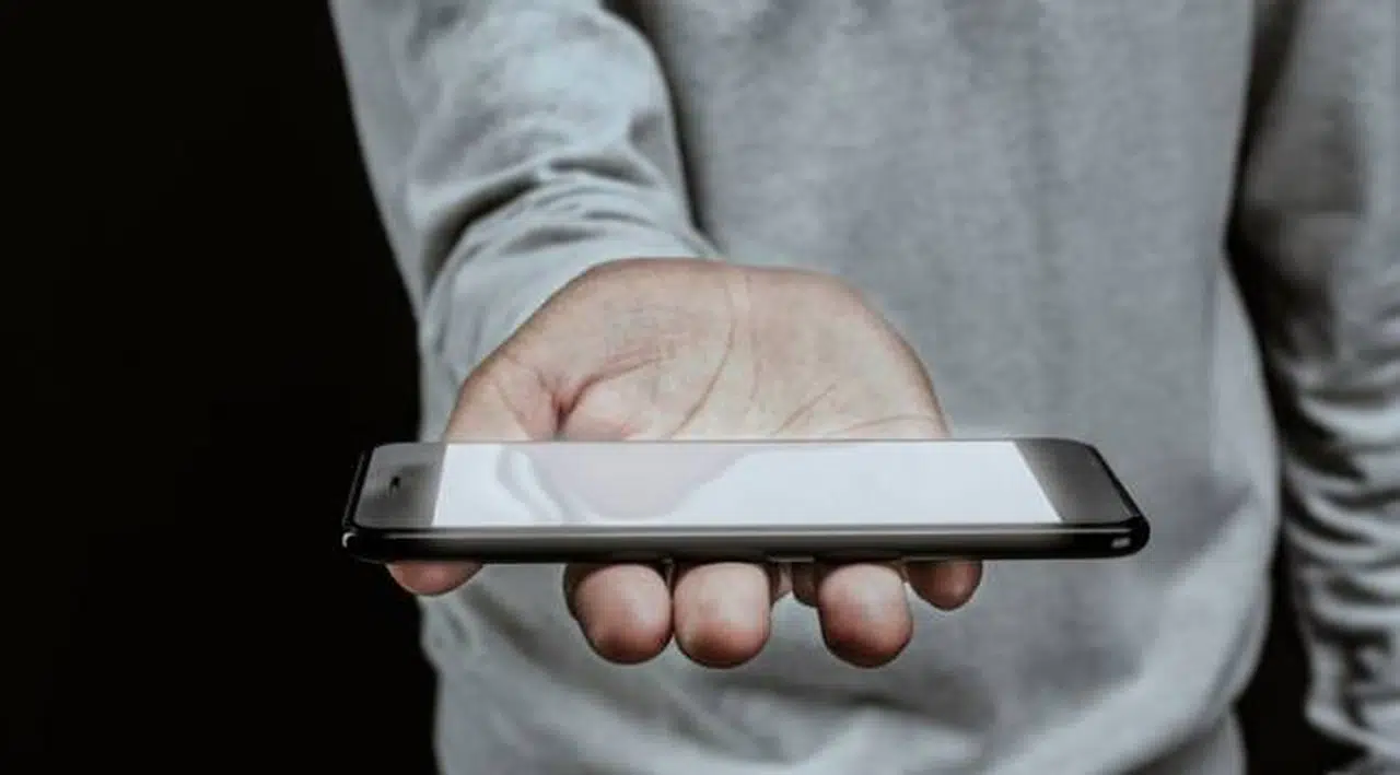 Yardım için istenen telefon düşmanın sinsi planı mı?