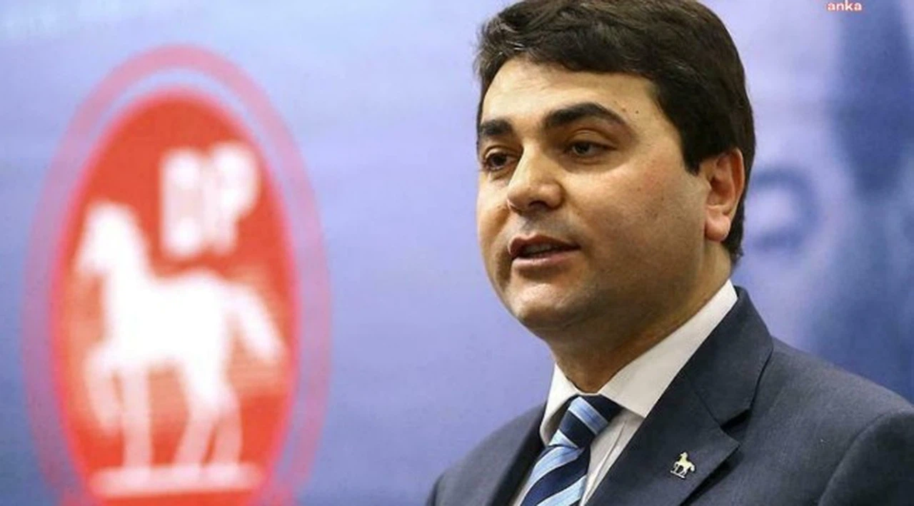Gültekin Uysal’dan Erdoğan’a: "İktidarınızda 20 adamız işgal edilmişken, işgal edilen adalar bir taraftan silahlandırılıp bir taraftan da yerleşime açılırken siz buna miting meydanlarında 'eyyy' çekmekten başka ne yaptınız?"