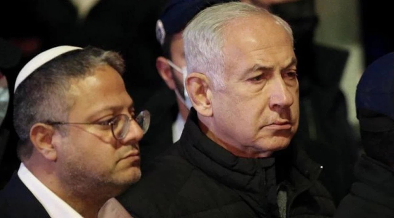 Netanyahu Biden'ın barış önerisini kabul etti, iki bakan hükümetten ayrılmakla tehdit etti