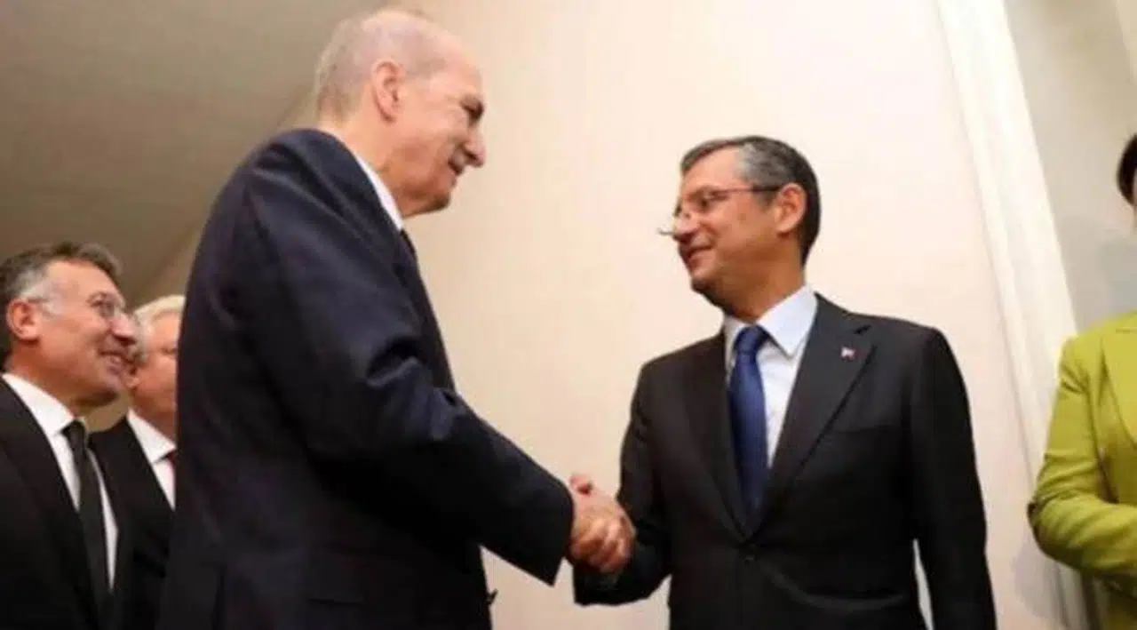 Numan Kurtulmuş'tan Özgür Özel'e ziyaret!