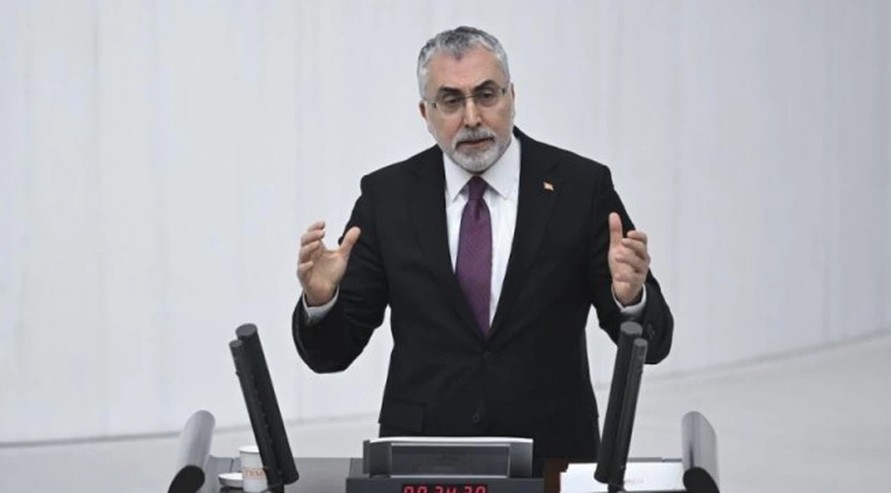 Bakan Işıkhan'dan asgari ücret açıklaması: Maksimum faydayı sağlayacak
