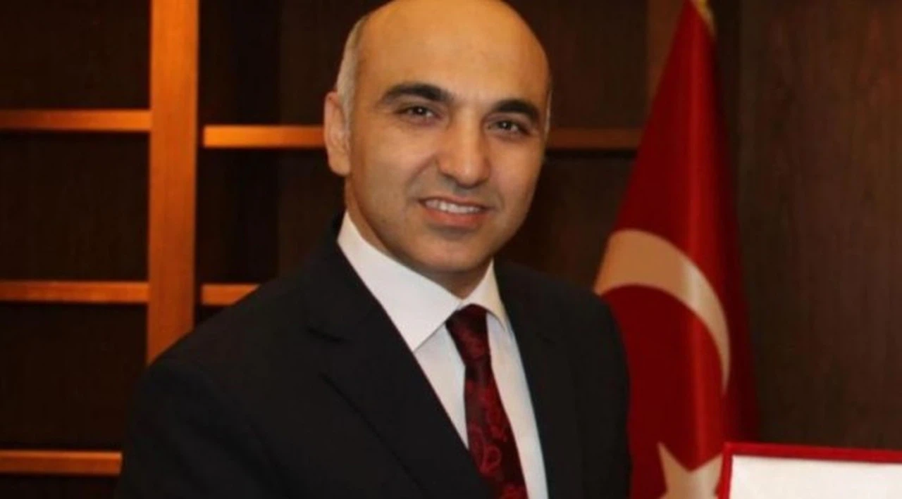 Bakırköy Belediye Başkanı Bülent Kerimoğlu İBB aday adayı oldu