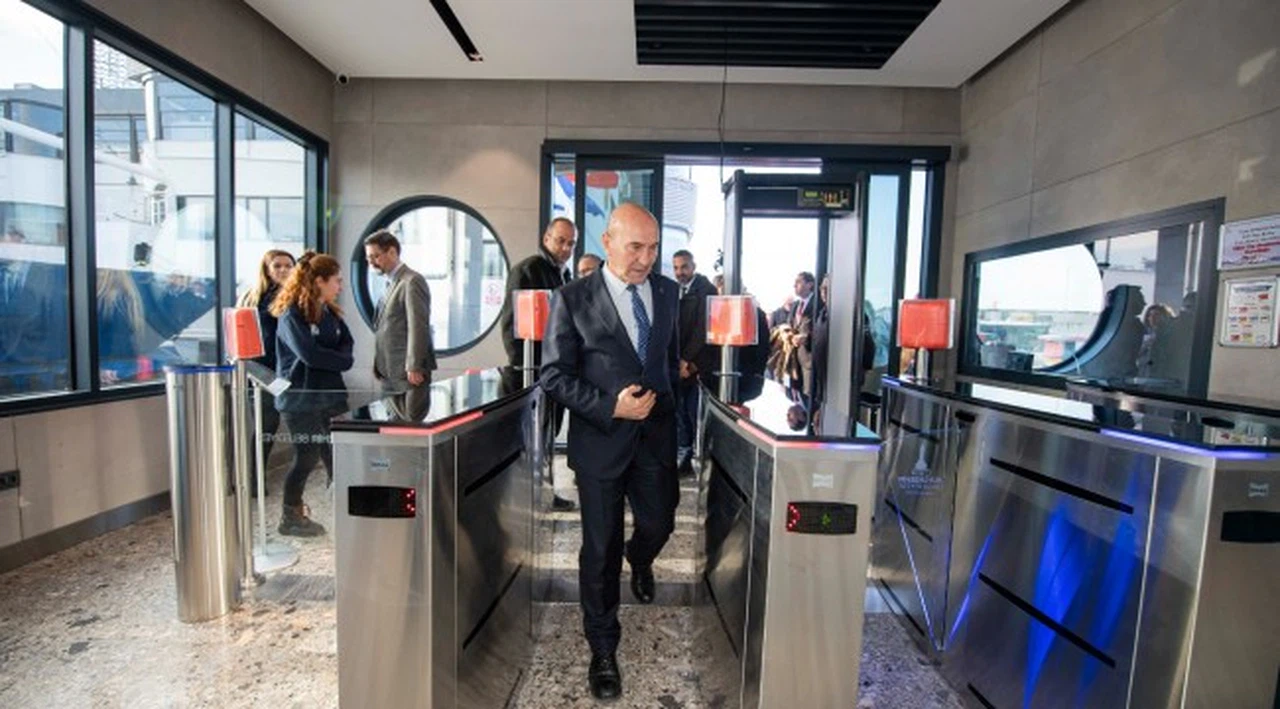Bostanlı İskelesi yenilenen yüzüyle hizmete açıldı
