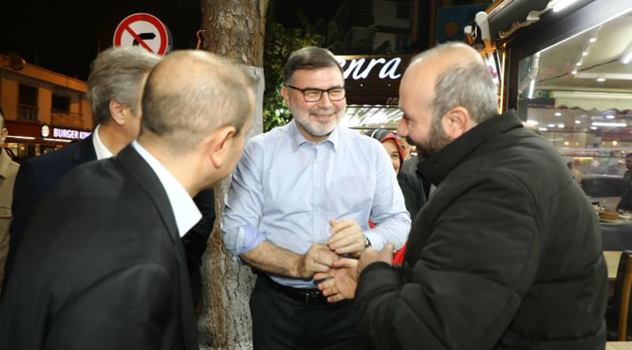 Buca’da esnafı dinledi, Gaziemir’de teşkilatı