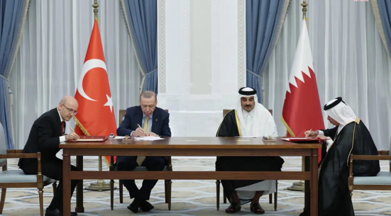 Cumhurbaşkanı Erdoğan Doha'da... Türkiye ve katar arasında 12 anlaşma imzalandı