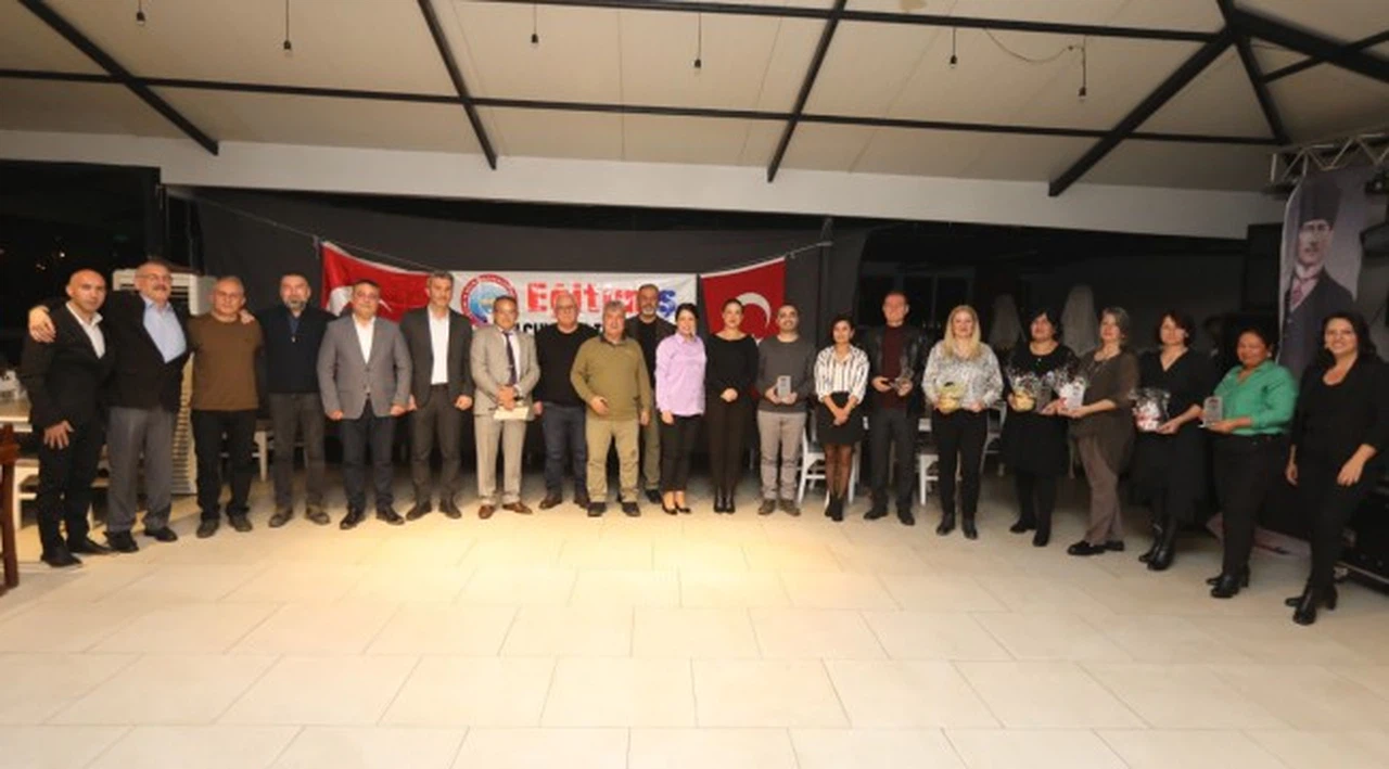 Filiz Başkan öğretmenlerle dayanışma gecesinde buluştu