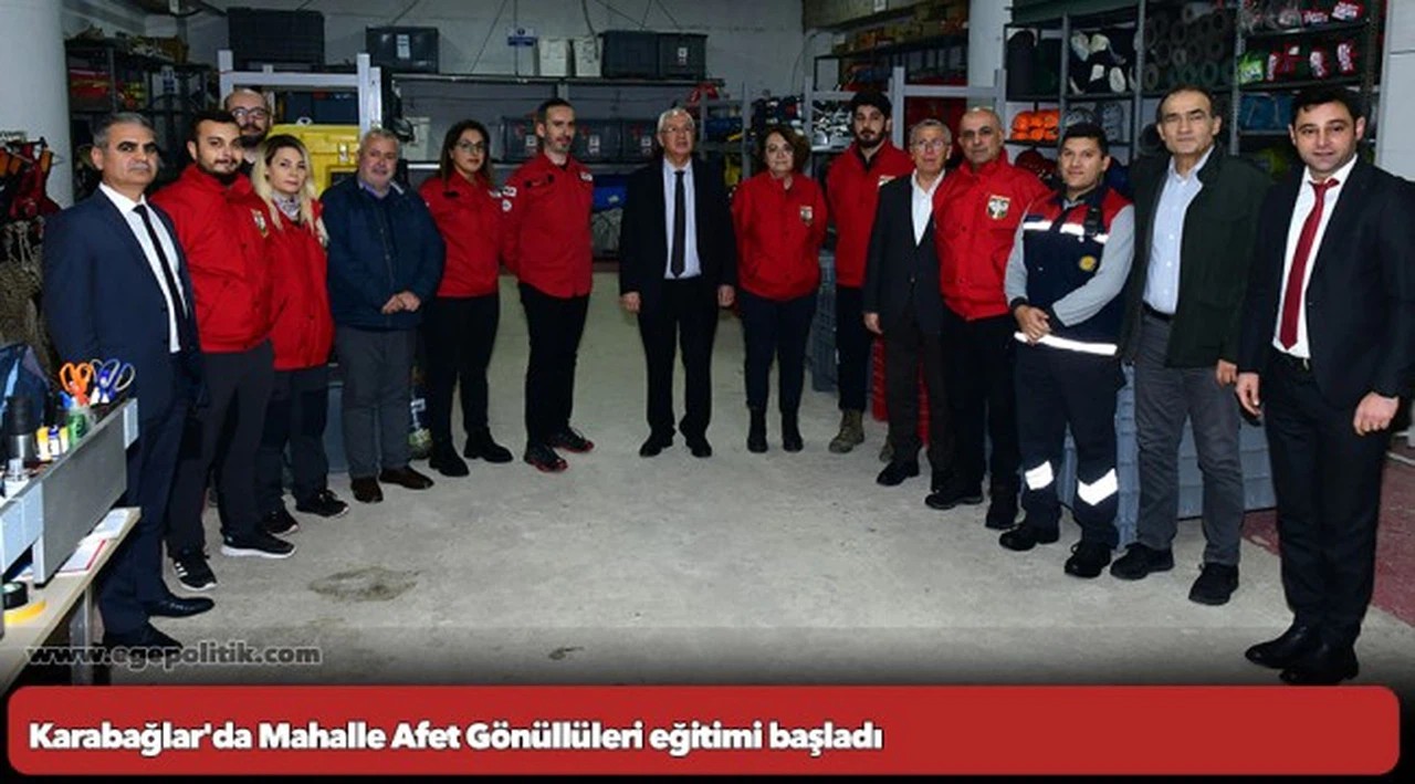 Karabağlar'da Mahalle Afet Gönüllüleri eğitimi başladı