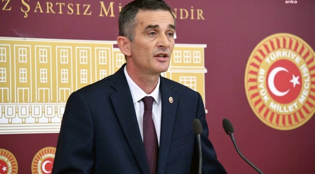 Sakarya Milletvekili Ümit Dikbayır, İYİ Parti'den ihraç edildi