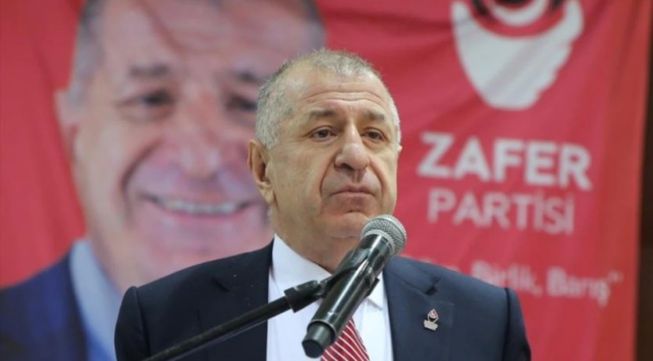 Özdağ, "PKK ve YPG Türkiye'yi basmaya hazırlanmaktadır"