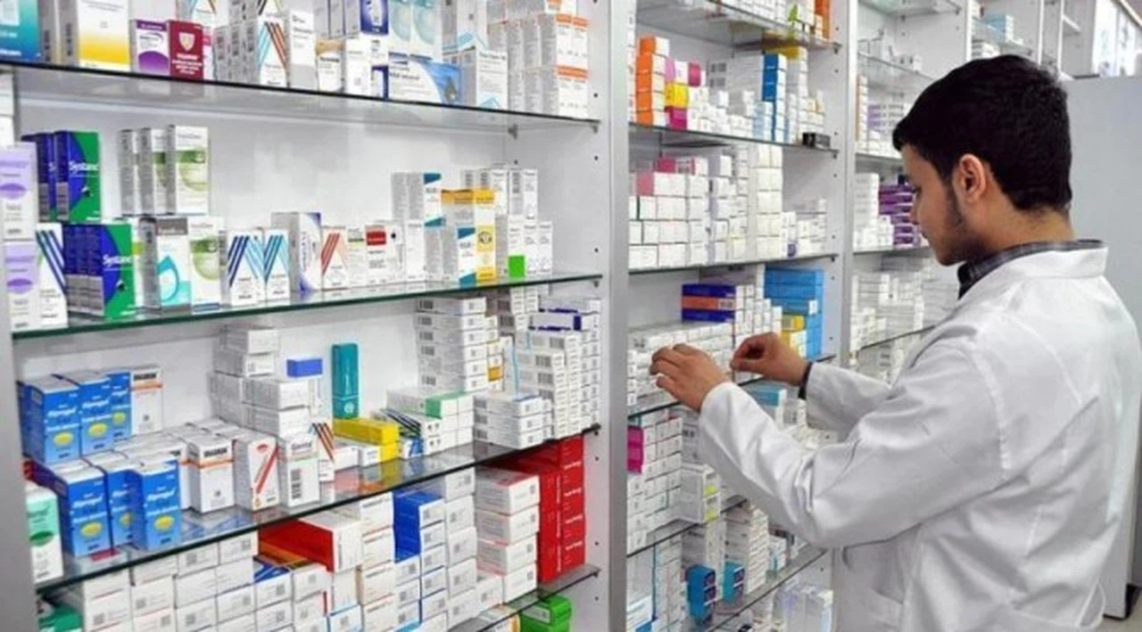 Yüzde 25'lik ilaç zammı etiketlere yansıdı