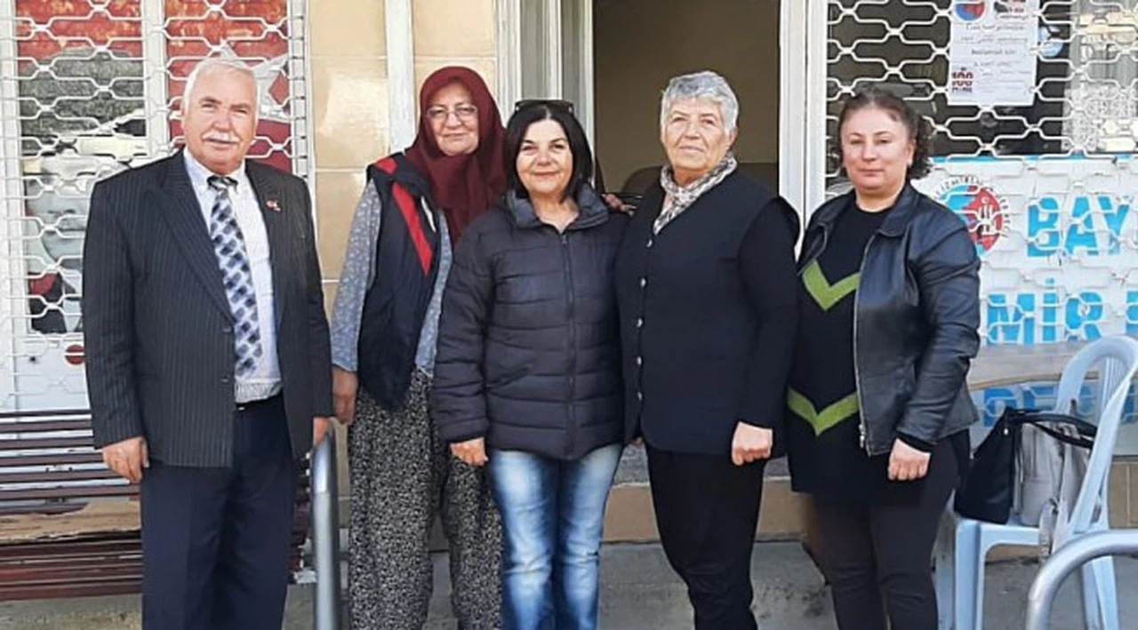Zehra Ongun’un Bayraklı Buluşmaları Devam Ediyor
