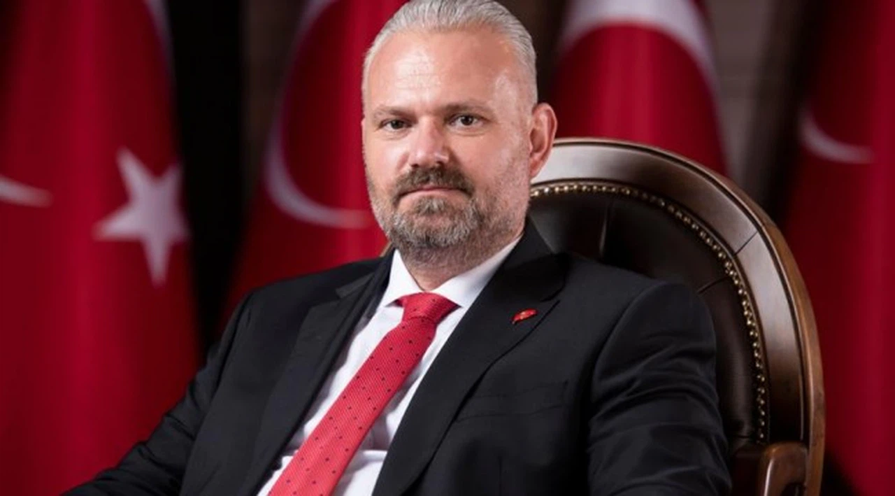 Aydın Pehlivan, adaylığı açıklanır açıklanmaz mitinge davet etti!