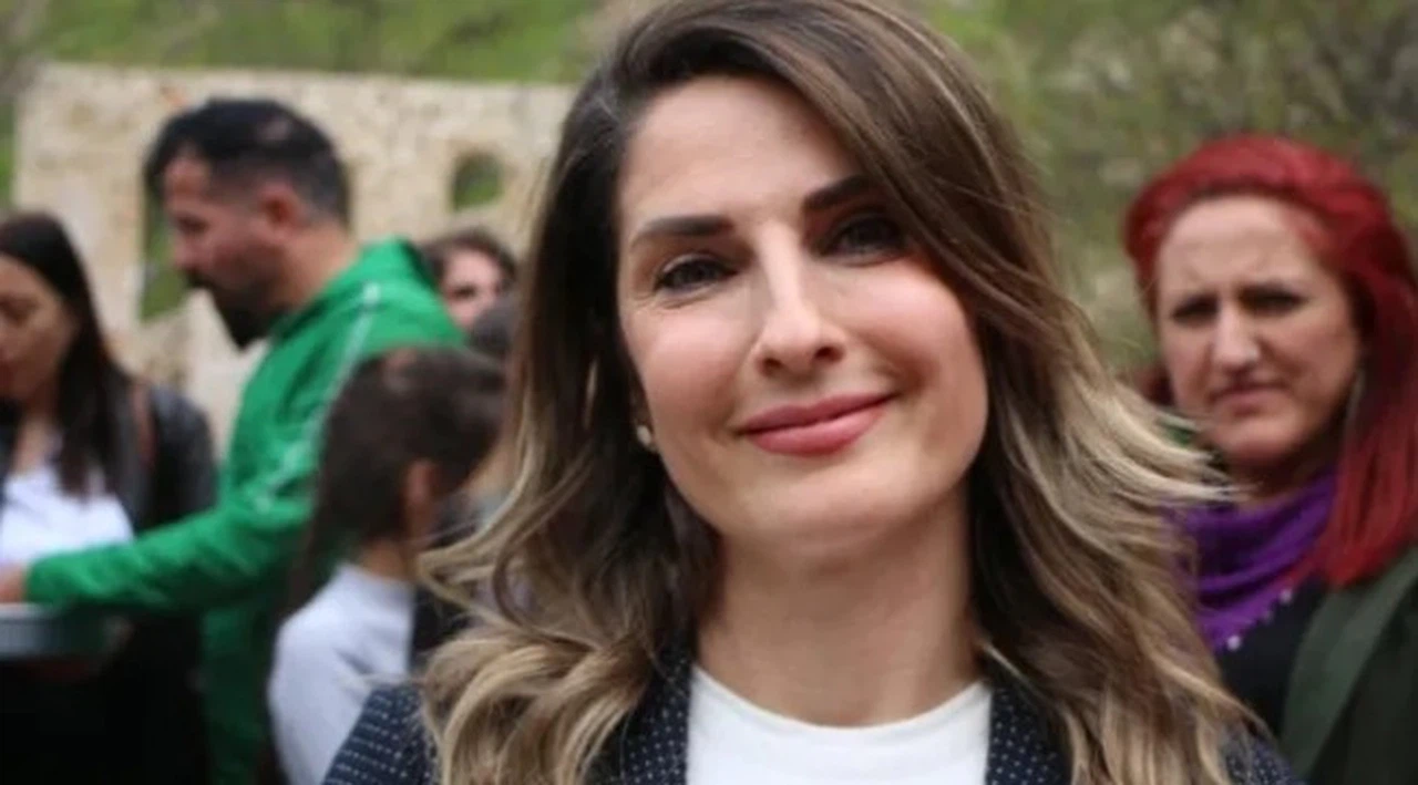 Başak Demirtaş, DEM Parti'ye İBB adaylığı için başvuru yaptı