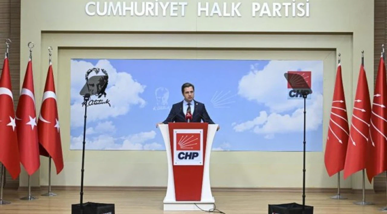 CHP'den Genel Merkez'deki gerginlikle ilgili açıklama: 'Kendisini dışarı davet ettik'