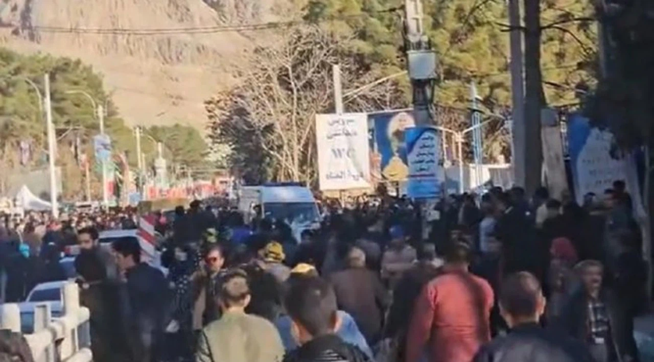 İran'da Kasım Süleymani anması sırasında peş peşe iki patlama: Ölü sayısı artıyor