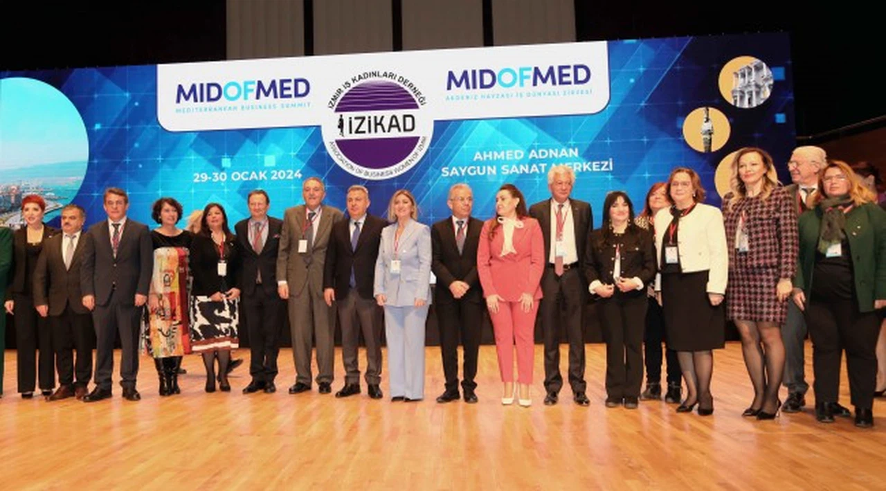 İZİKAD Akdenizli iş insanlarını İzmir’de buluşturdu