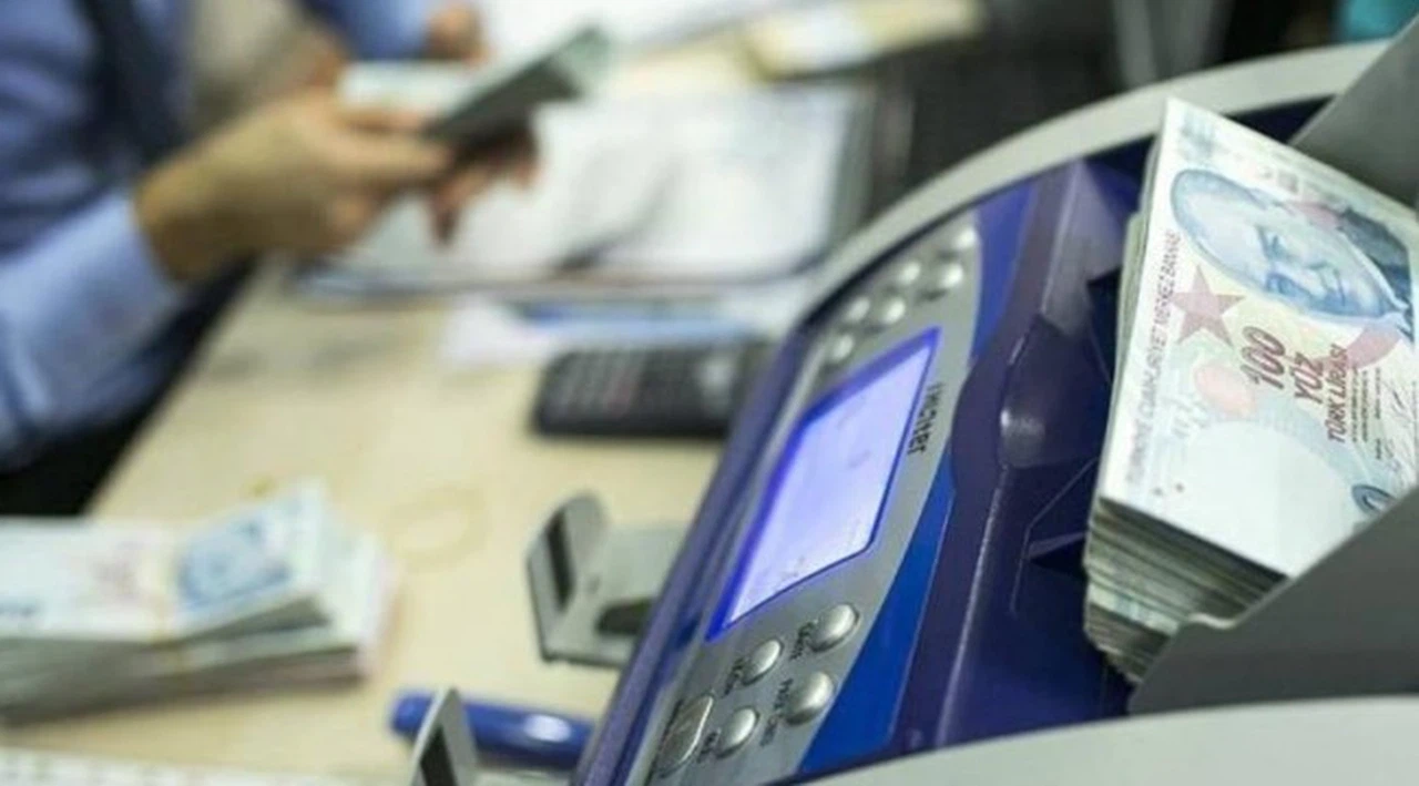 Vatandaşın bankalara borcu artıyor: '3 haftada 125 milyar lira arttı'