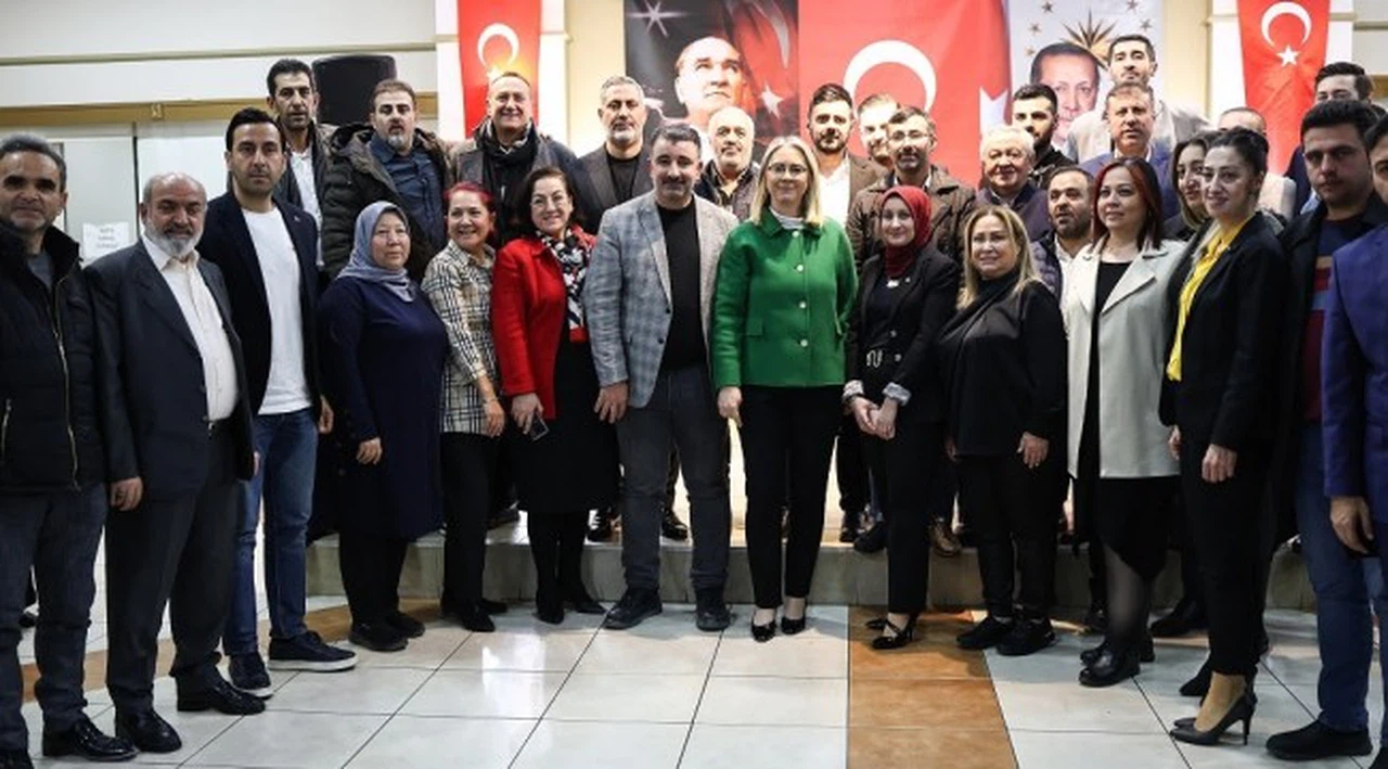 AK Partili Konak Belediye Başkan Adayı Ceyda Bölünmez Çankırı  “AK Parti bugün belediyecilikte markadır”